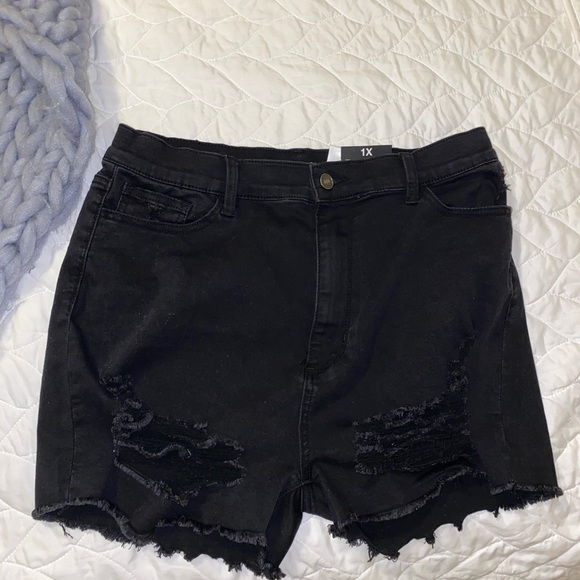 sorry mom shorts